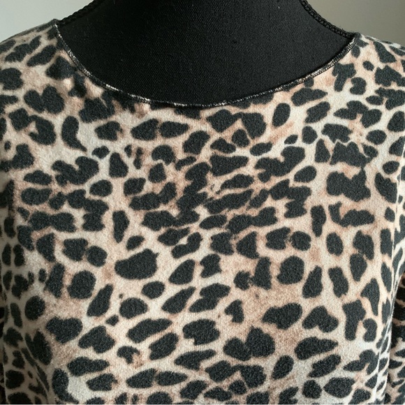 Amisu leopard long sleeves top - Picture 2 of 7